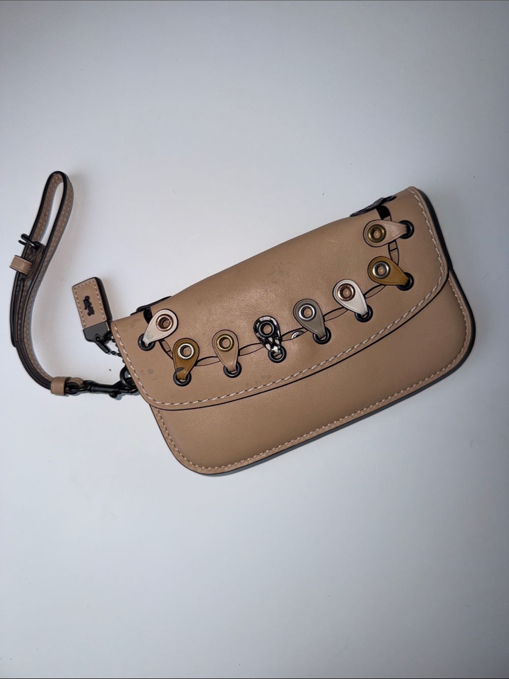 COACH 1941 Glovetanned
Exotic Link Clutch 20167 in Beechwood Leather